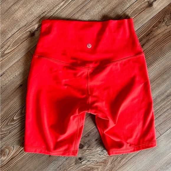❥Lululemon Align™ High-Rise Short 6" - Picture 4 of 4